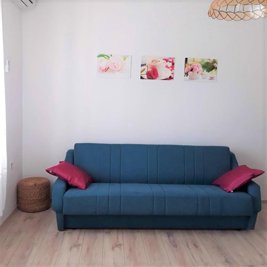 Donami Apartments Pag Town Εξωτερικό φωτογραφία